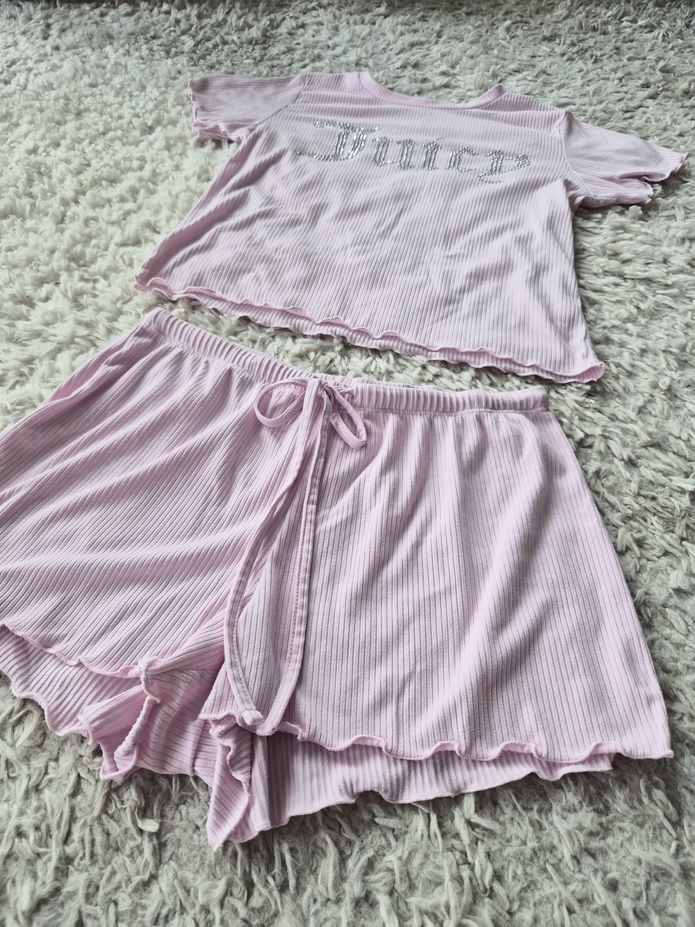 Juicy Couture Y2K Pink Ribbed Rhinestone Pajama Set - Small - Picture 7 of 16
